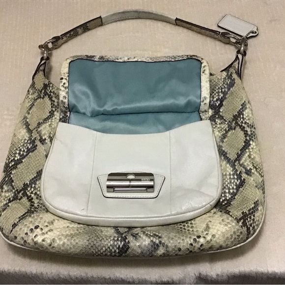 Coach Off White Kristin Embossed Python Hobo Bag L1169-191323 - Picture 12 of 13